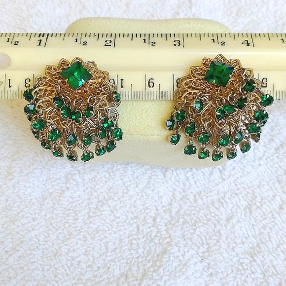 Earrings Vintage dangle weaved 3 layer earrings clip on - Picture 2 of 9